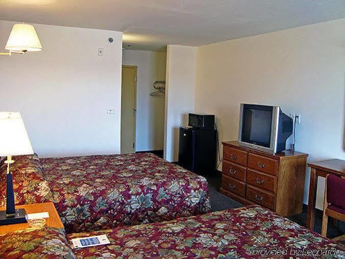 Motel 6-Hesperia, Ca - West Main Street I-15 Εξωτερικό φωτογραφία
